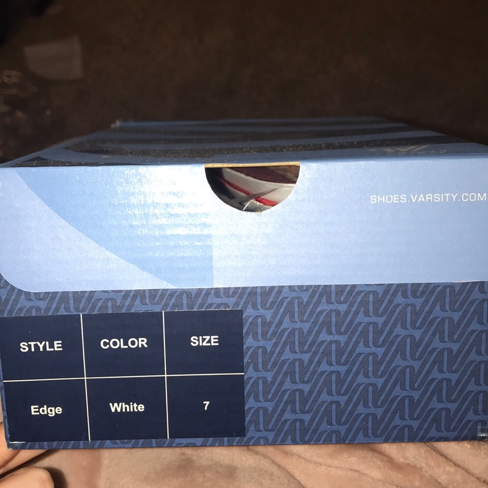 Cheer Shoes NWT